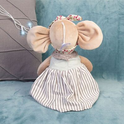    JY203706303LB